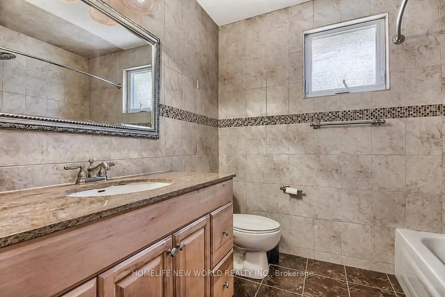 Additional image 15 of 756 Elgin Street