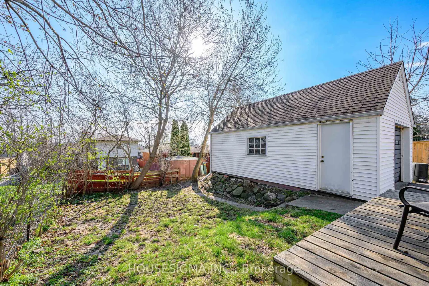Additional image 8 of 301 Gibbons Street