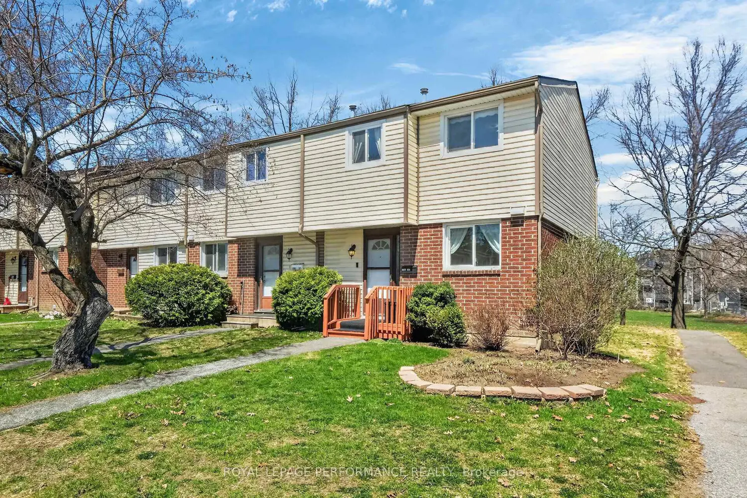 1389 Palmerston Drive 108 photo 2