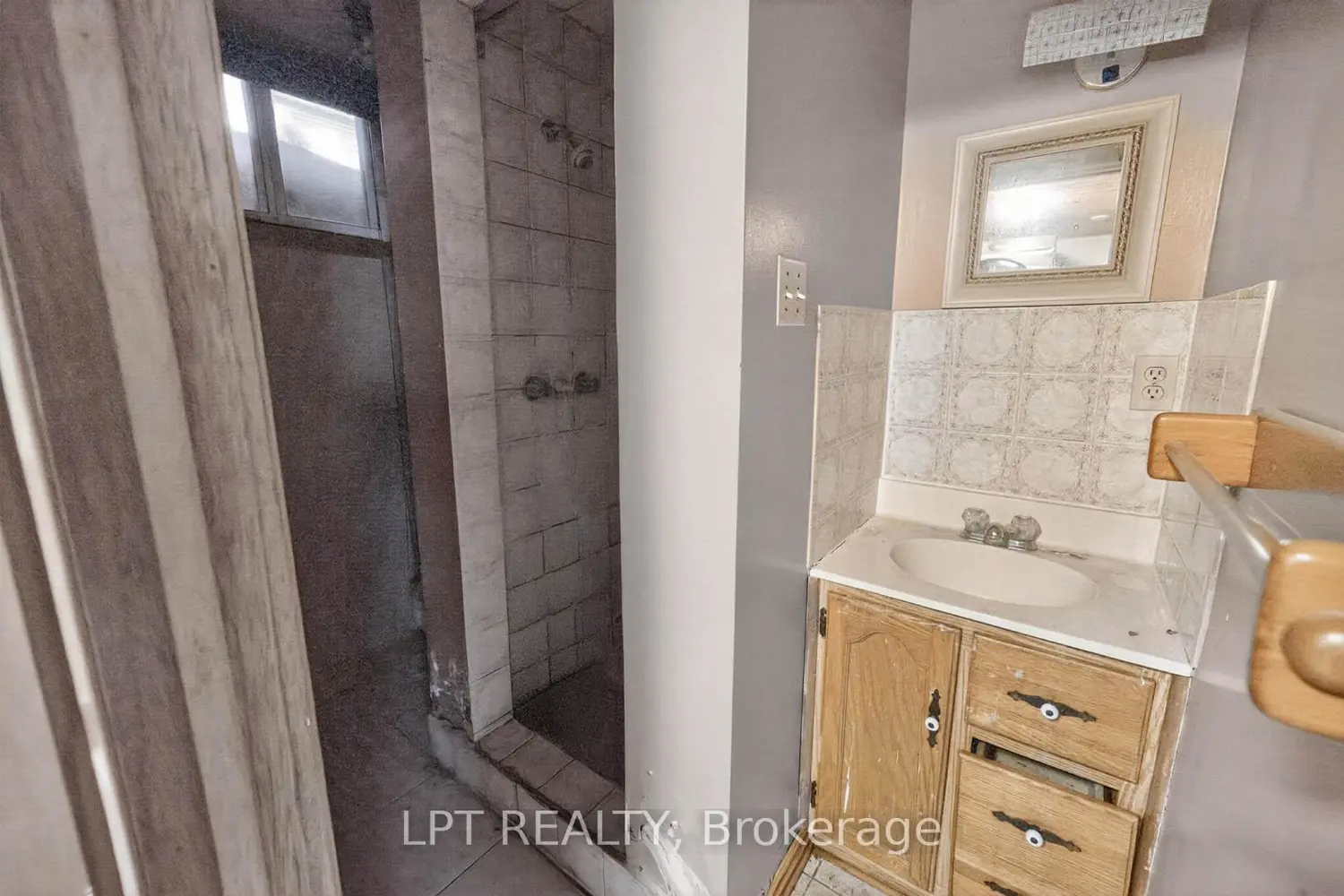 Additional image 17 of 340 Fairlawn Street