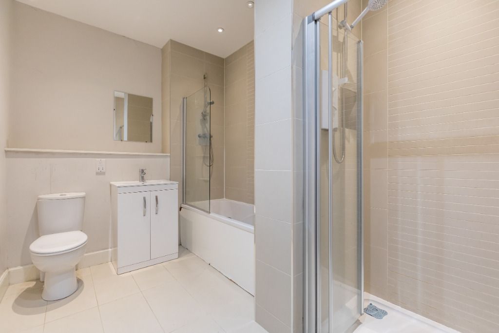 Additional image 8 of 5 bed shared accommodation to rentWarrender Park Road, Marchmont, Edinburgh EH9
