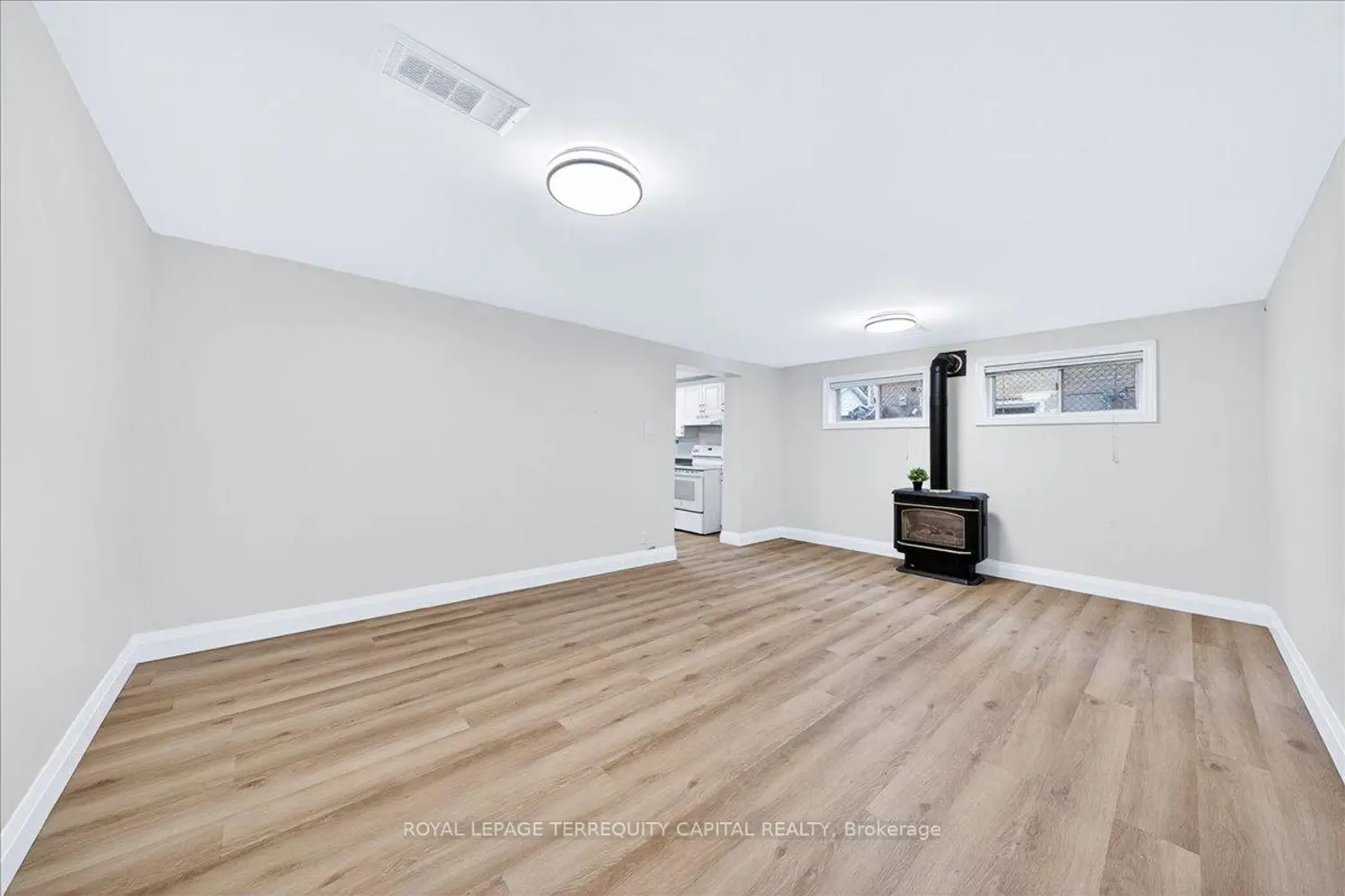 Additional image 16 of 65 Glenmanor Drive