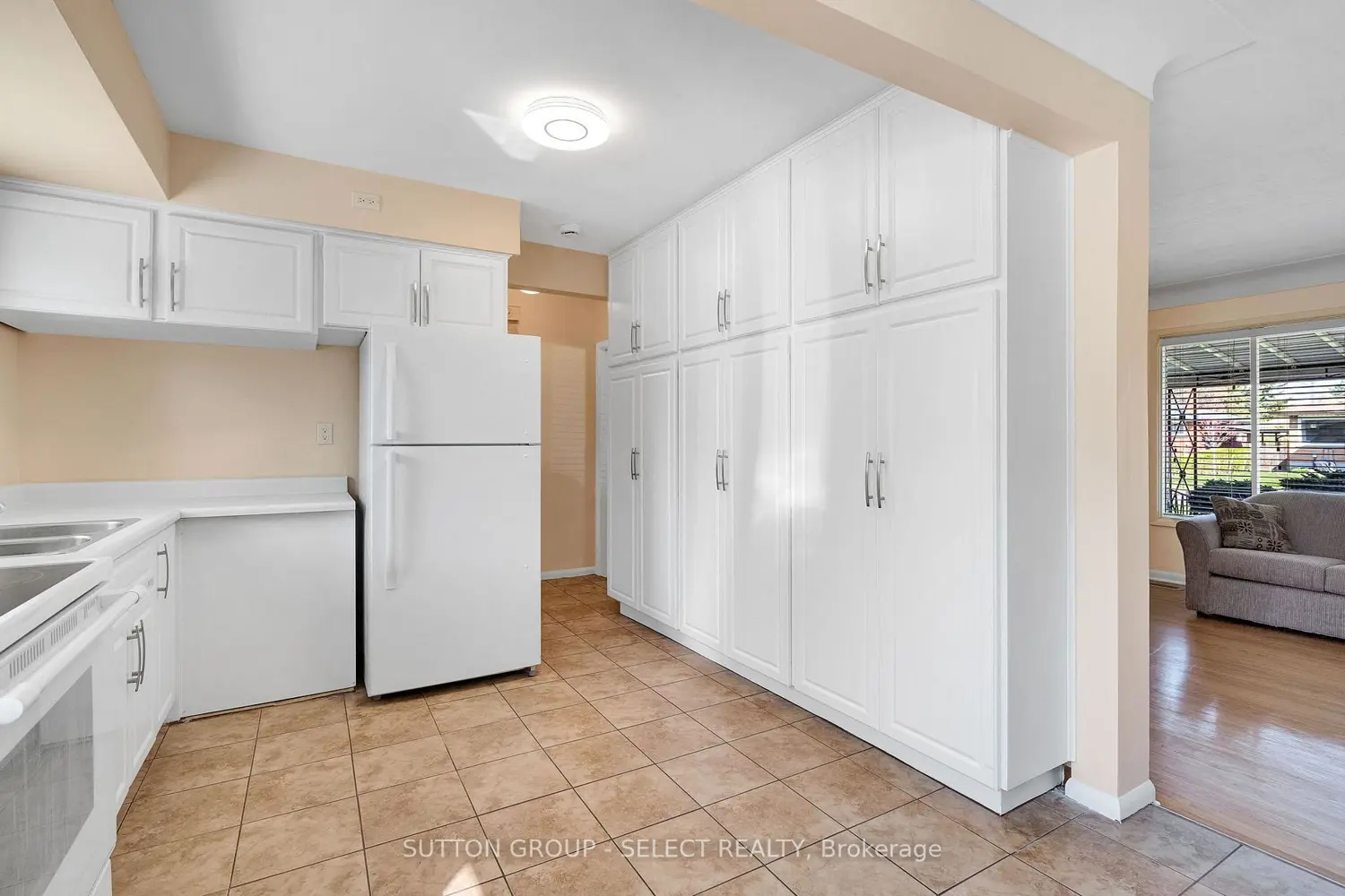 Additional image 8 of 1581 Borden Street