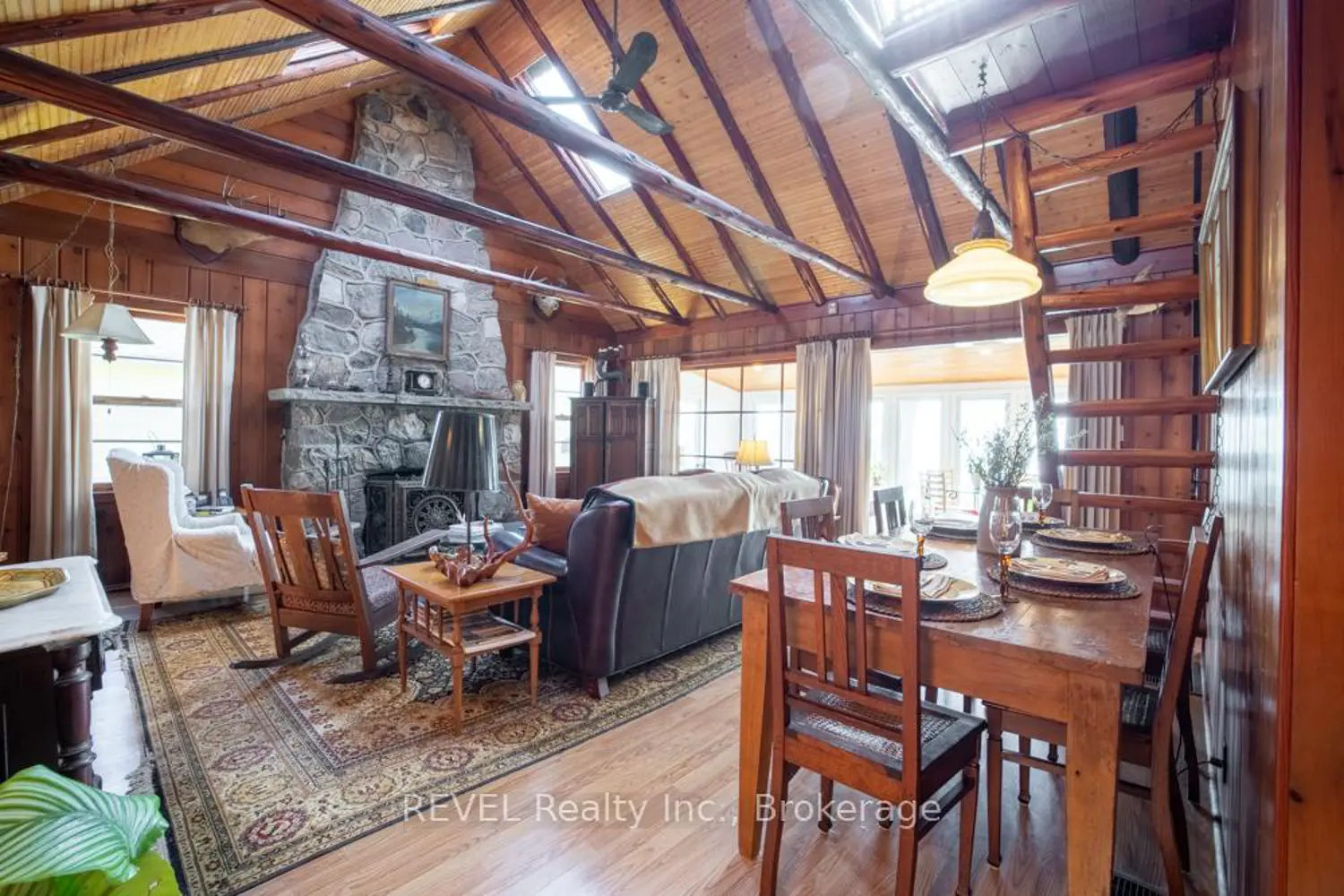 Additional image 10 of 11211 Harbourview Road