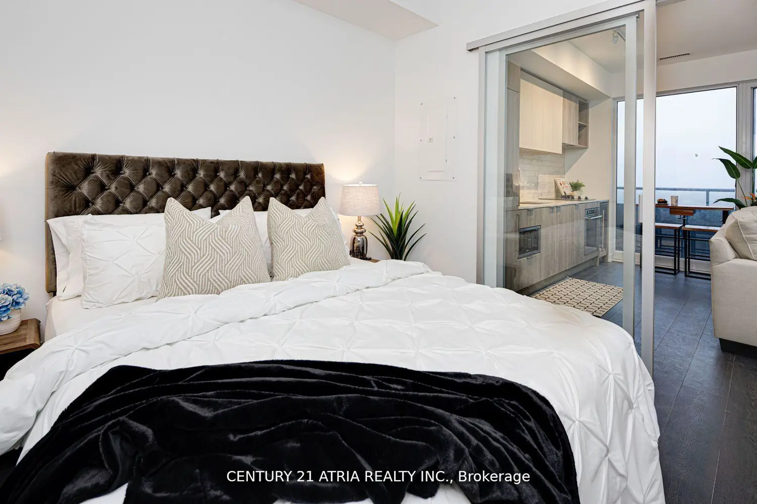 Additional image 9 of 2020 Bathurst Street 1810
