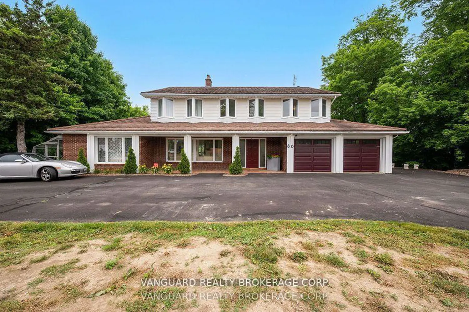 80 Kleins Crescent