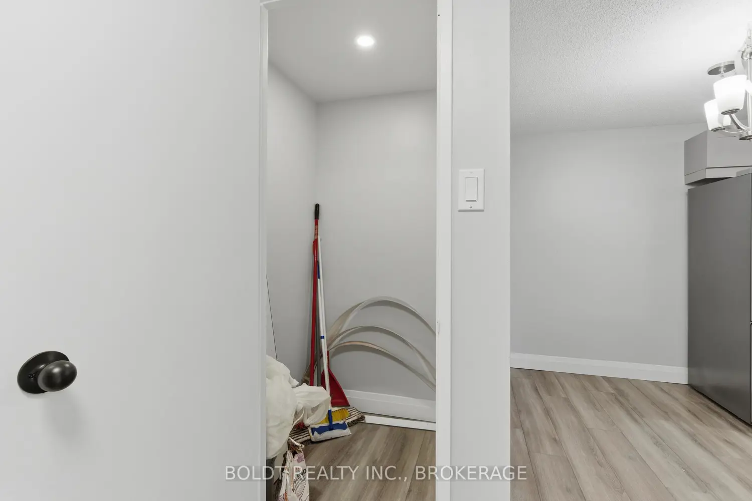 Additional image 12 of 264 Grantham Avenue 107
