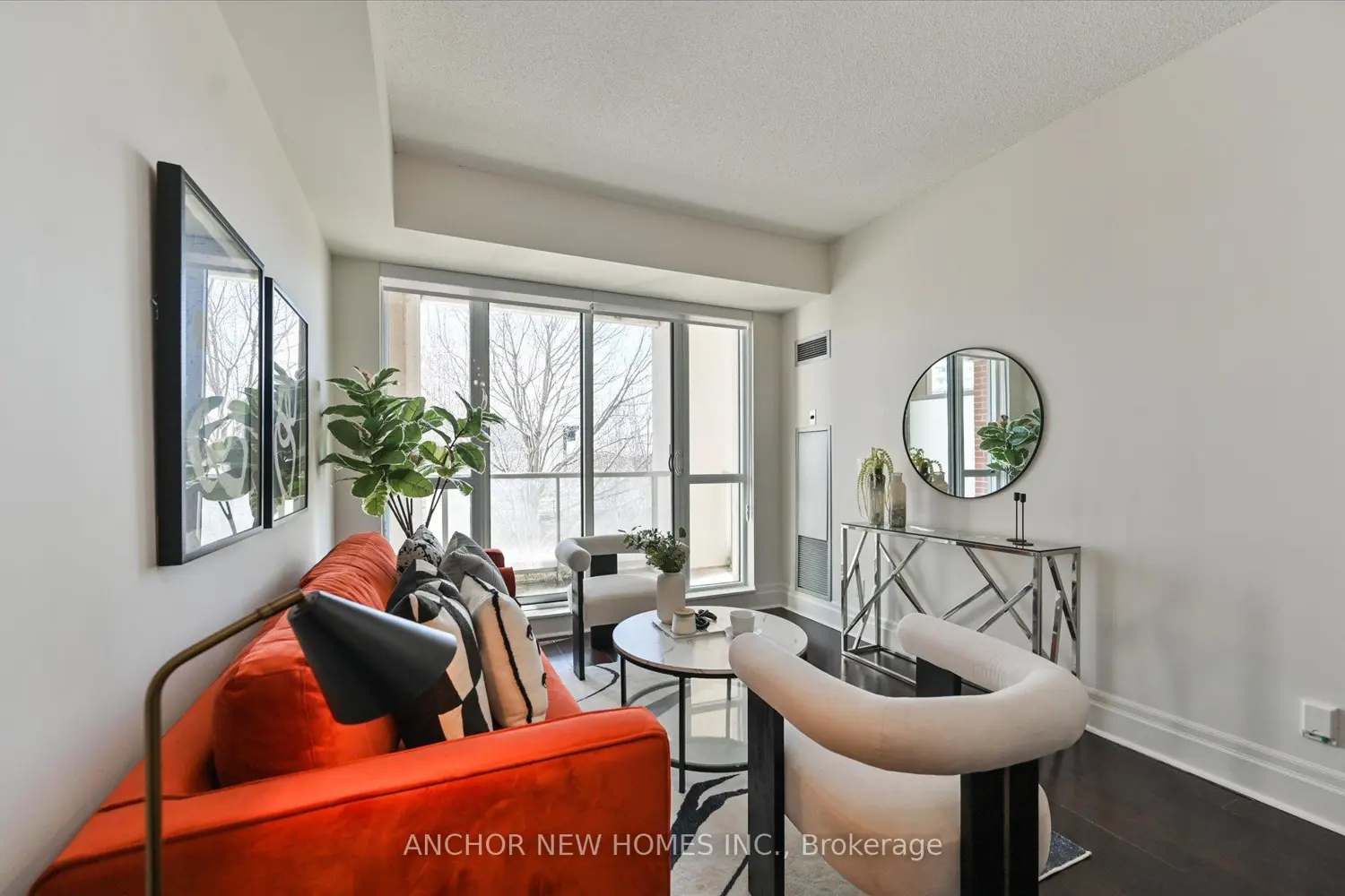 Additional image 6 of 57 Upper Duke Crescent 210