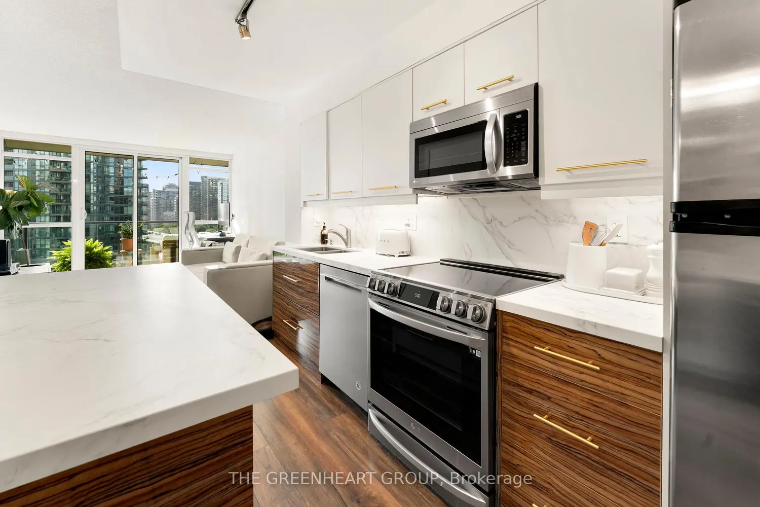 Additional image 9 of 209 Fort York Boulevard 1455