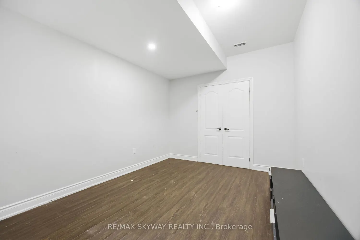 Additional image 18 of 22 Tamworth Court