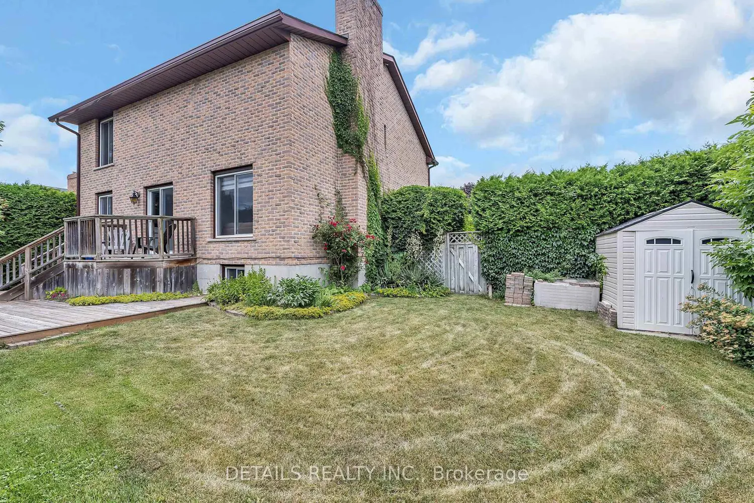 Additional image 14 of 1020 Ambleside Crescent