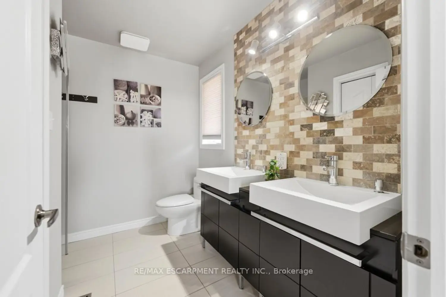 Additional image 13 of 64 Onyx Court