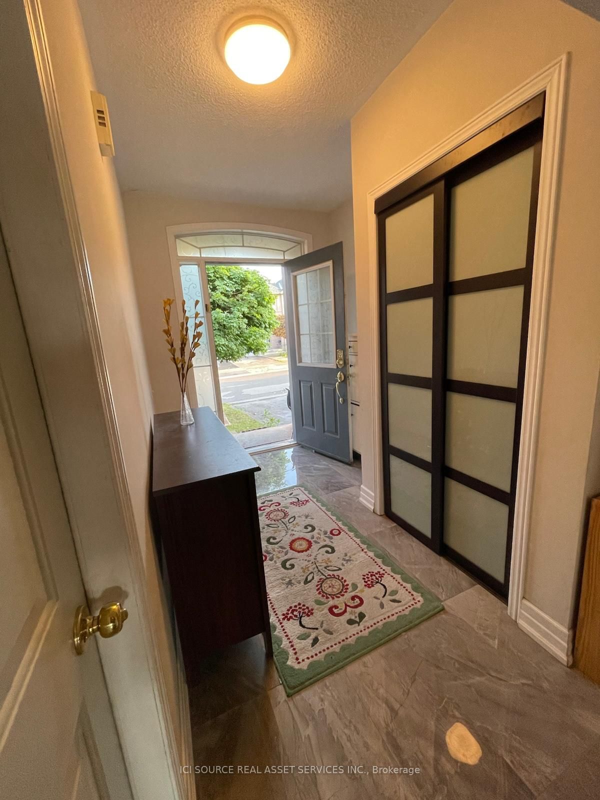 Additional image 5 of 63C View Green Crescent, Toronto, ON, M9W 7E1