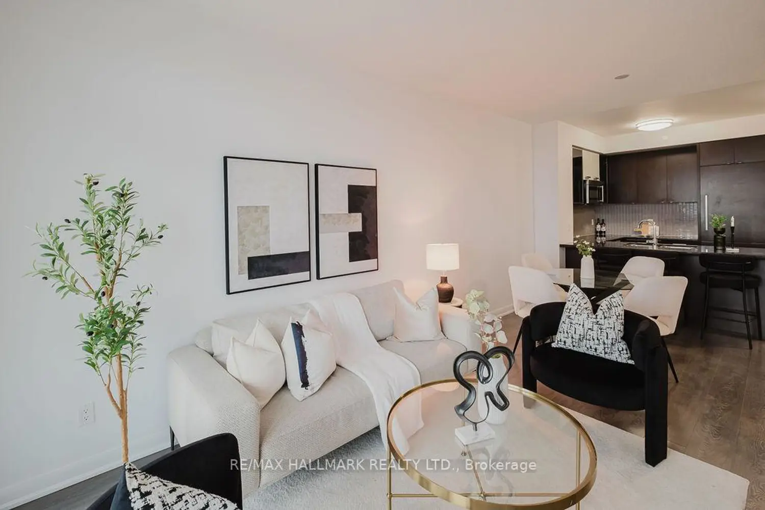 Additional image 11 of 5162 Yonge Street 3102
