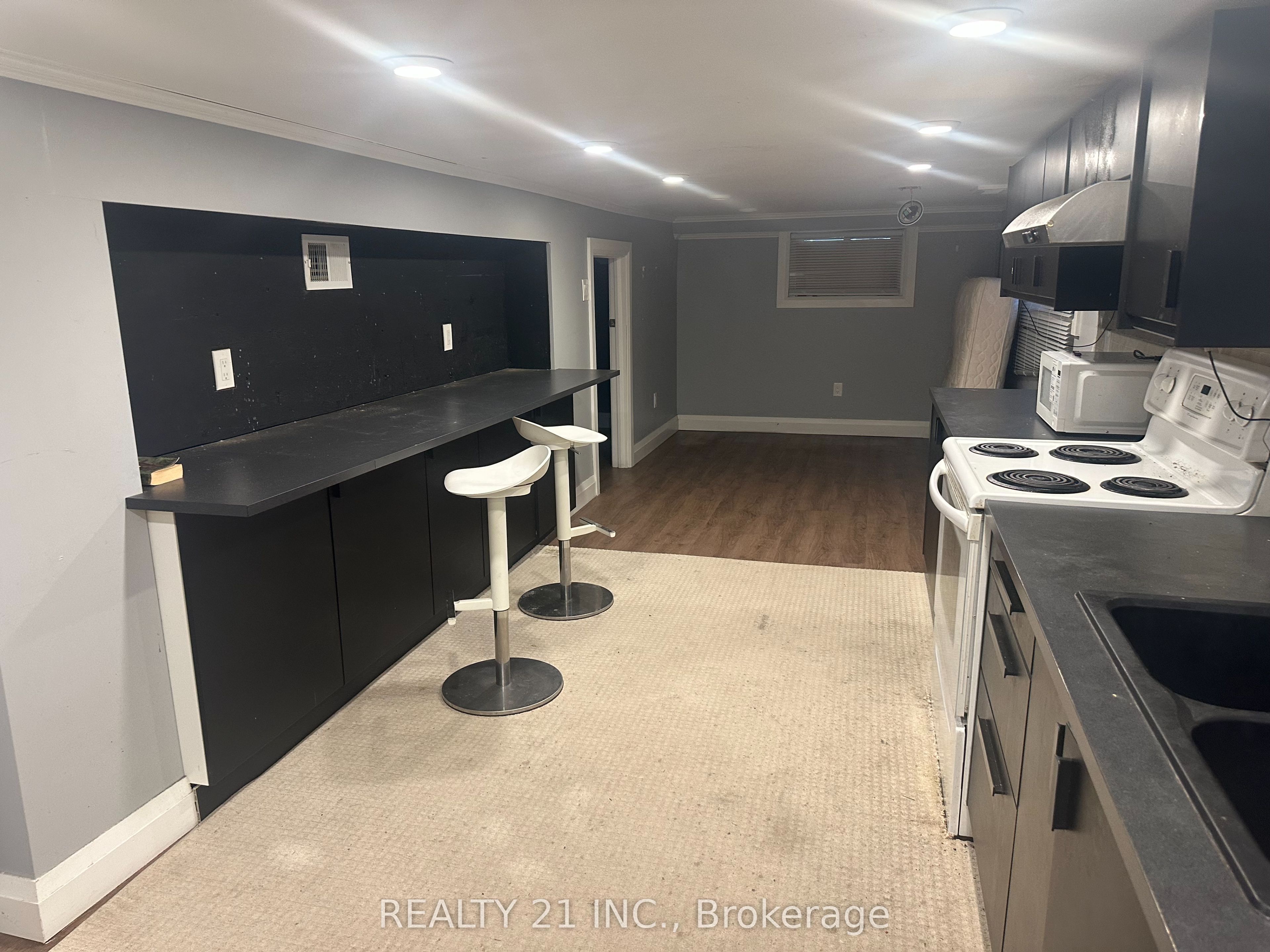 Additional image 4 of Basement-60 Phillip Avenue, Toronto, ON, M1N 3R2