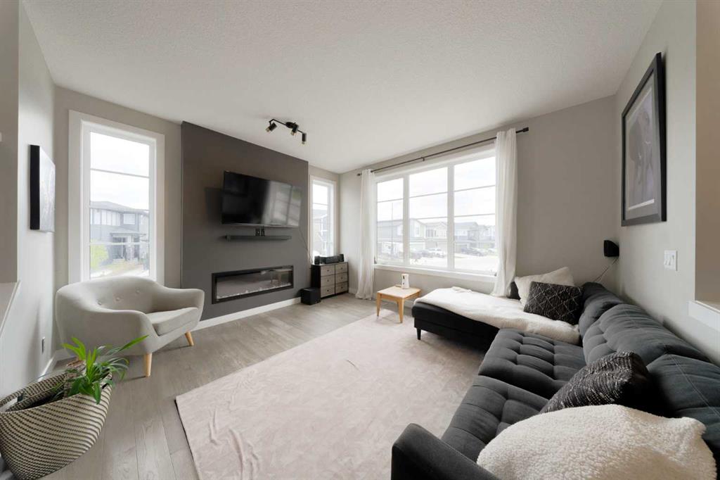 41 Precedence Glen, Cochrane, AB, T4C 2W7 photo 5