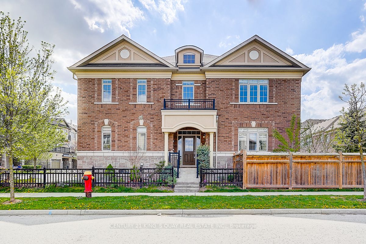 6 Ruffle Lane, Richmond Hill, ON, L4E 0W3