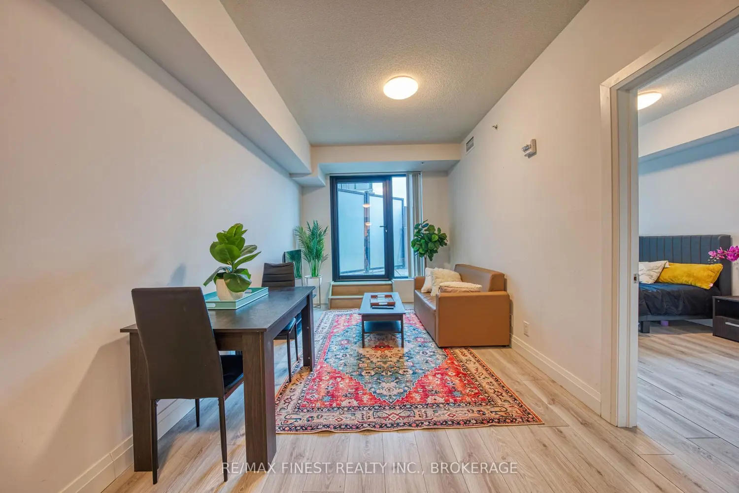 Additional image 10 of 652 Princess Street 522