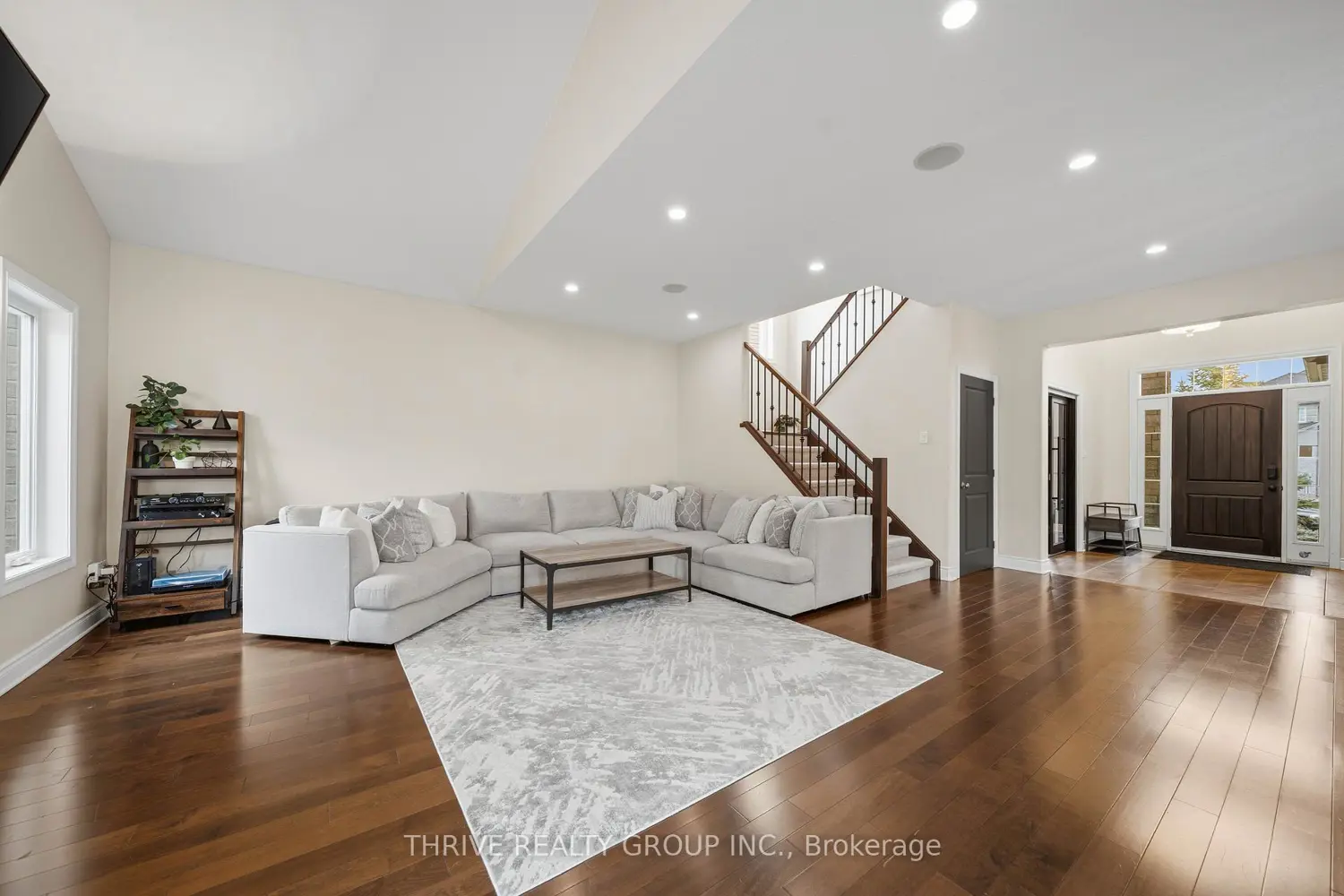 1500 Healy Lane photo 3