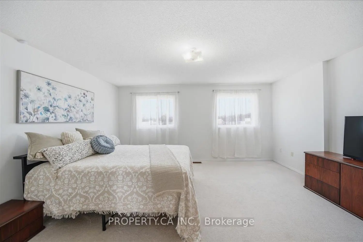 Additional image 12 of 45 Lindenshire Avenue