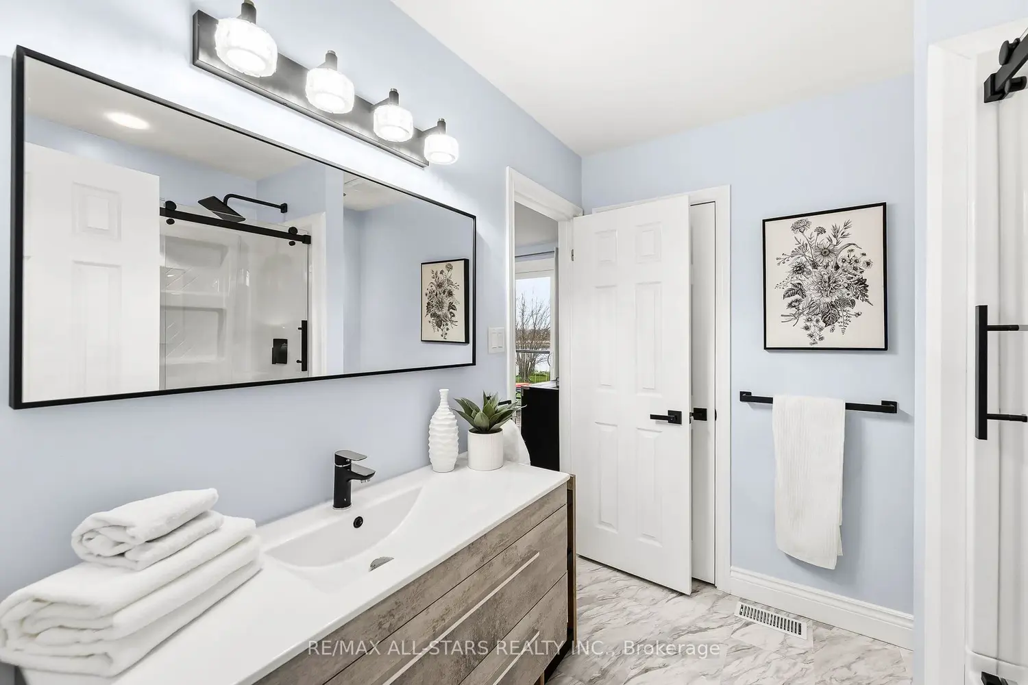 Additional image 12 of 20915 Brunon Avenue