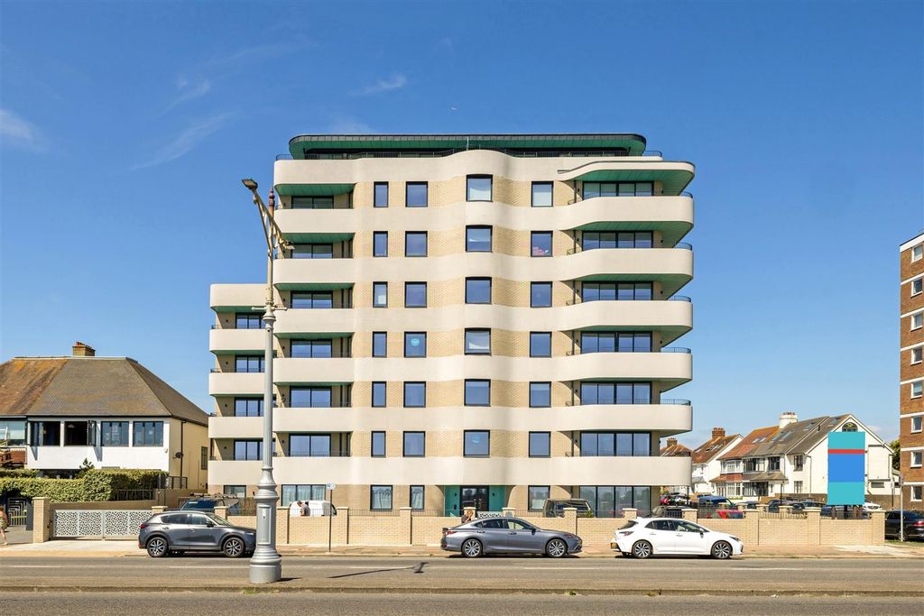 2 bed flat to rentKingsway, Hove BN3