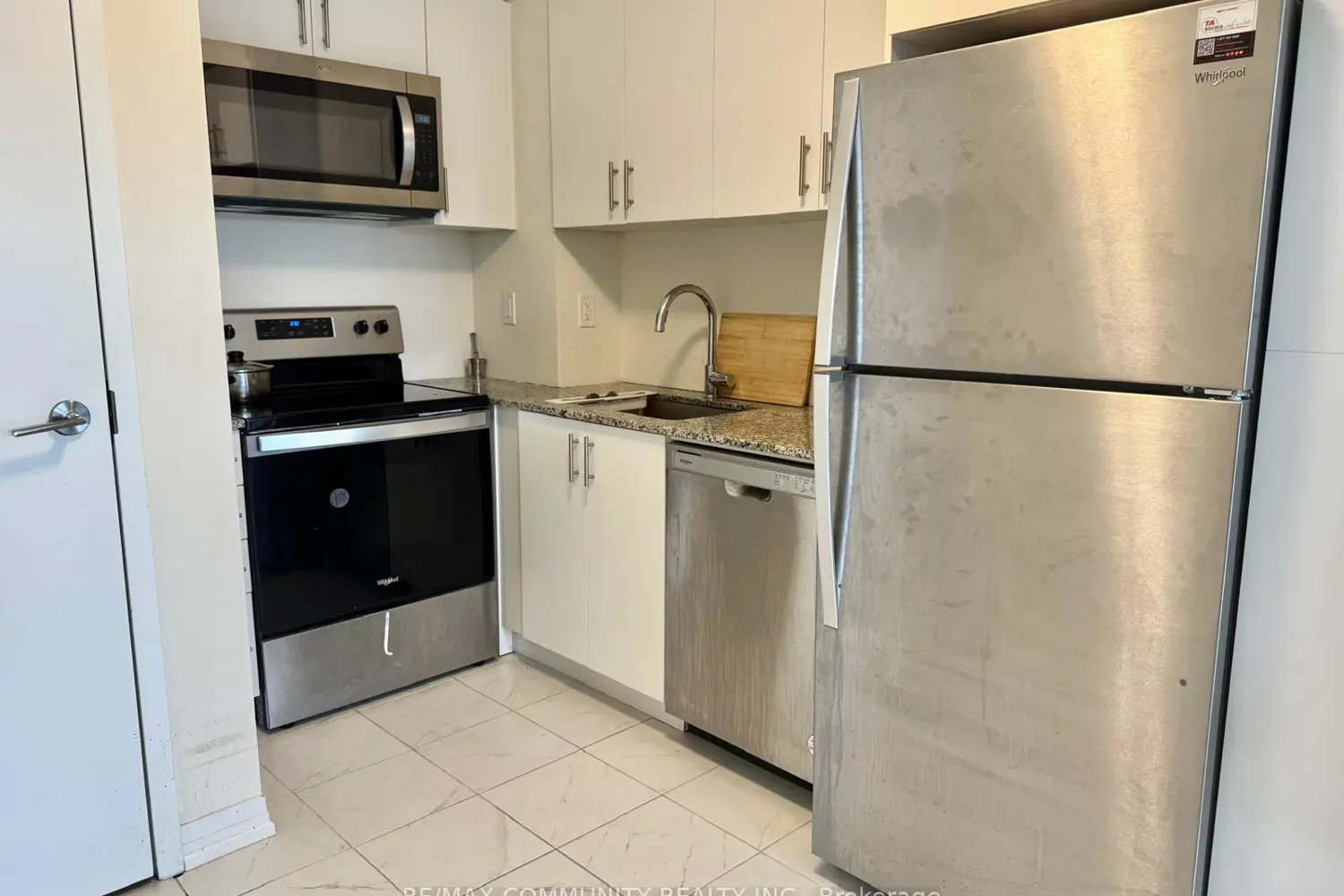 Additional image 6 of 245 Mclevin Avenue 23