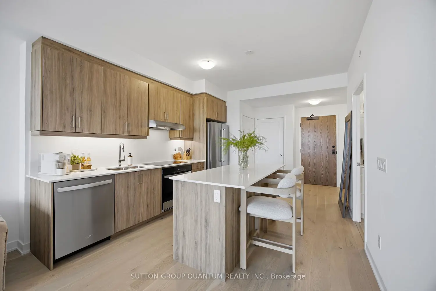 Additional image 5 of 1035 Southdown Road 1903
