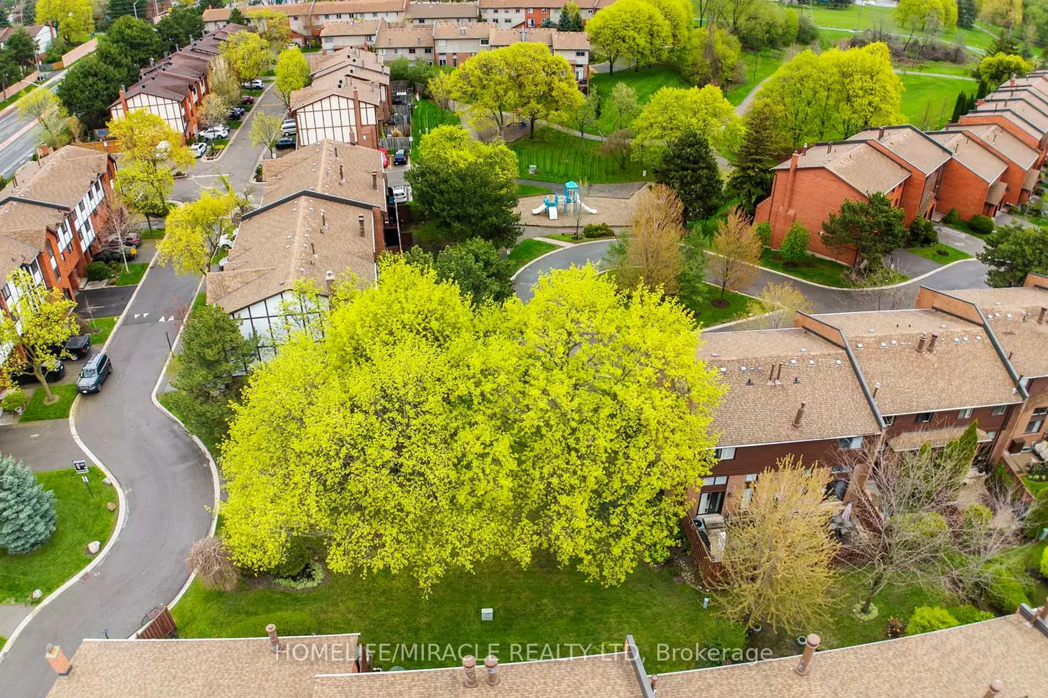 Additional image 3 of 4165 Fieldgate Drive 32