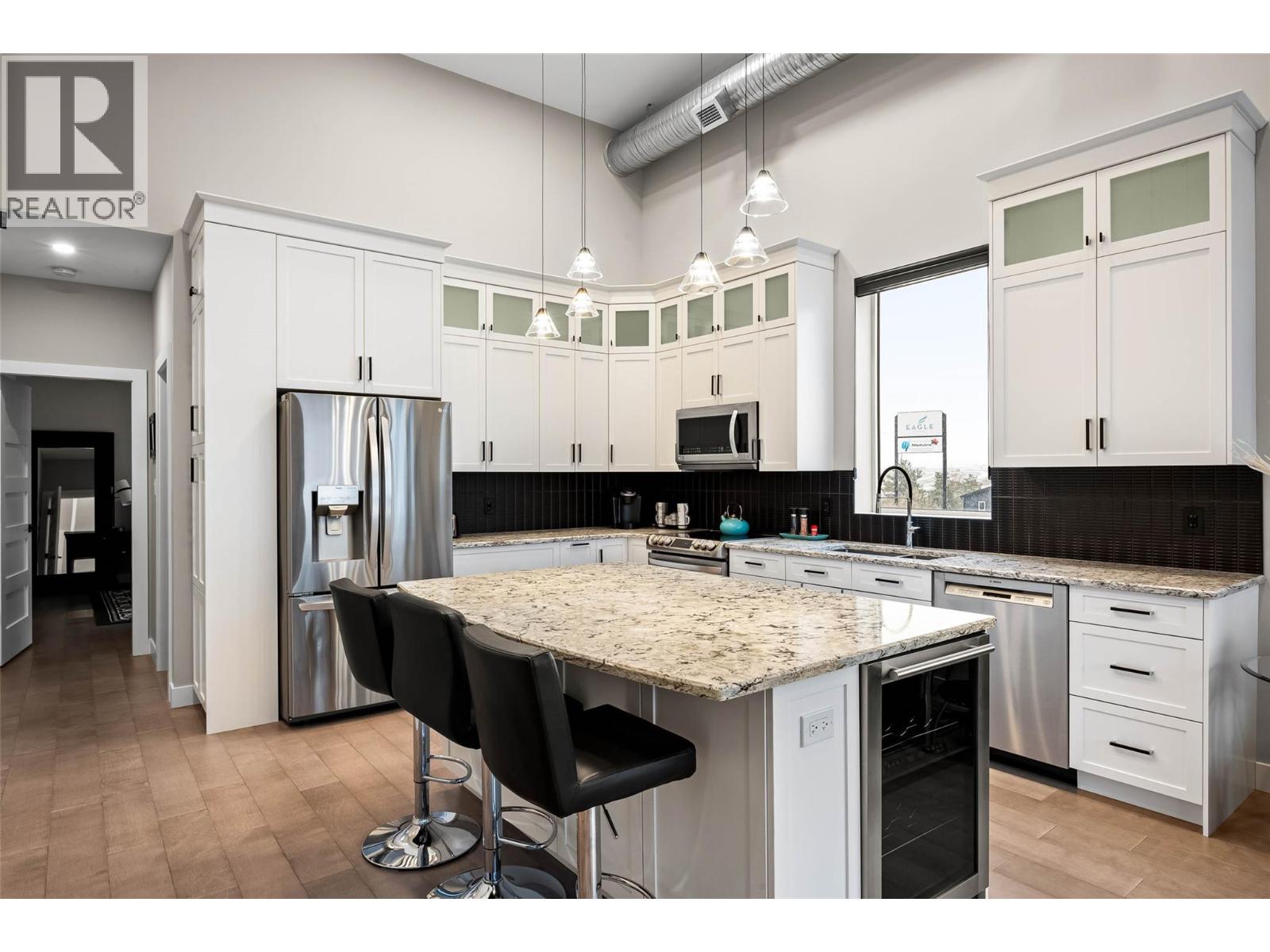 Additional image 3 of 7450 Dallas Drive, Kamloops, BC, V2C6Z1