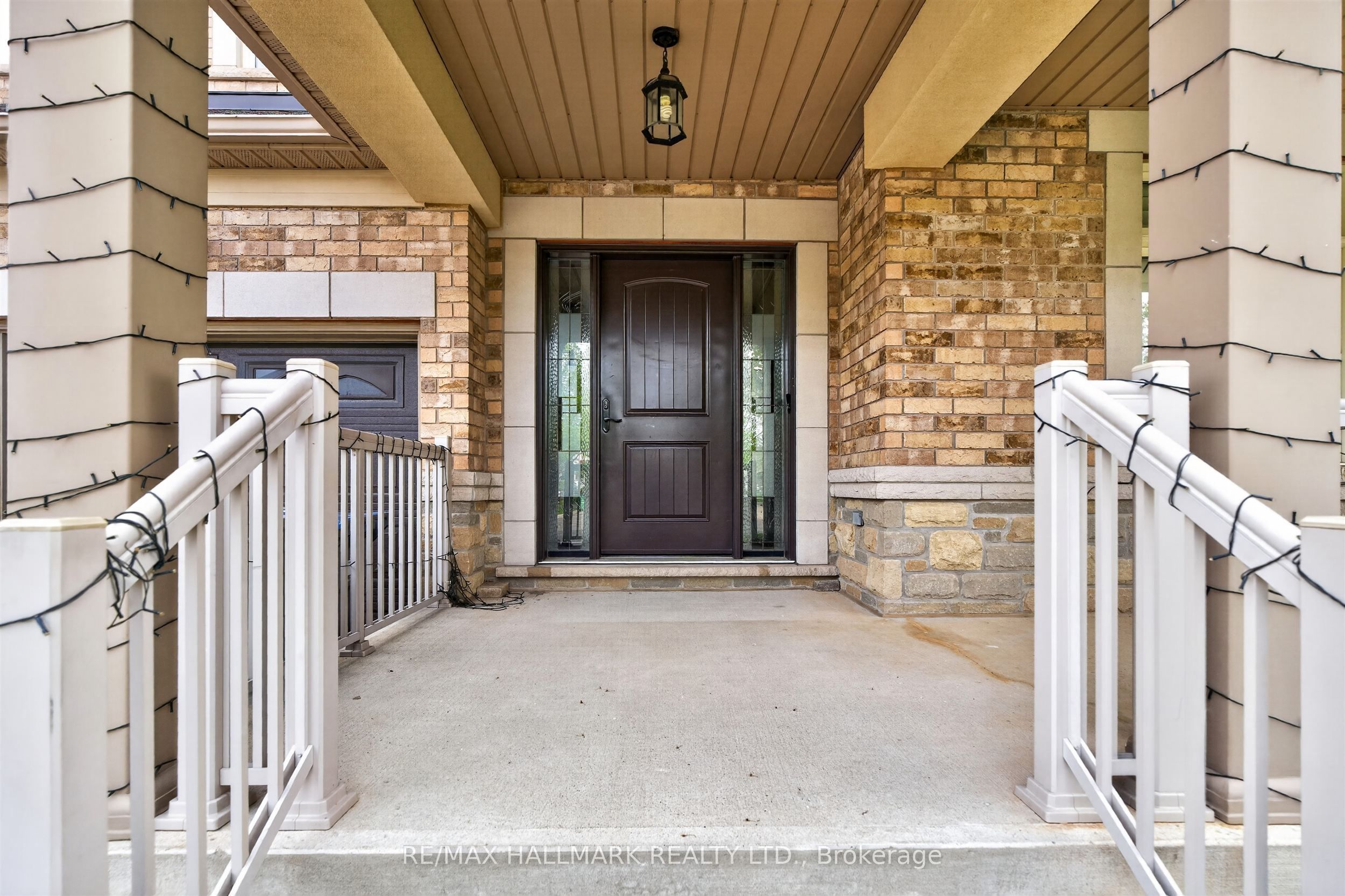 Additional image 3 of 99 Royal West Drive, Brampton, ON, L6X 0Z8