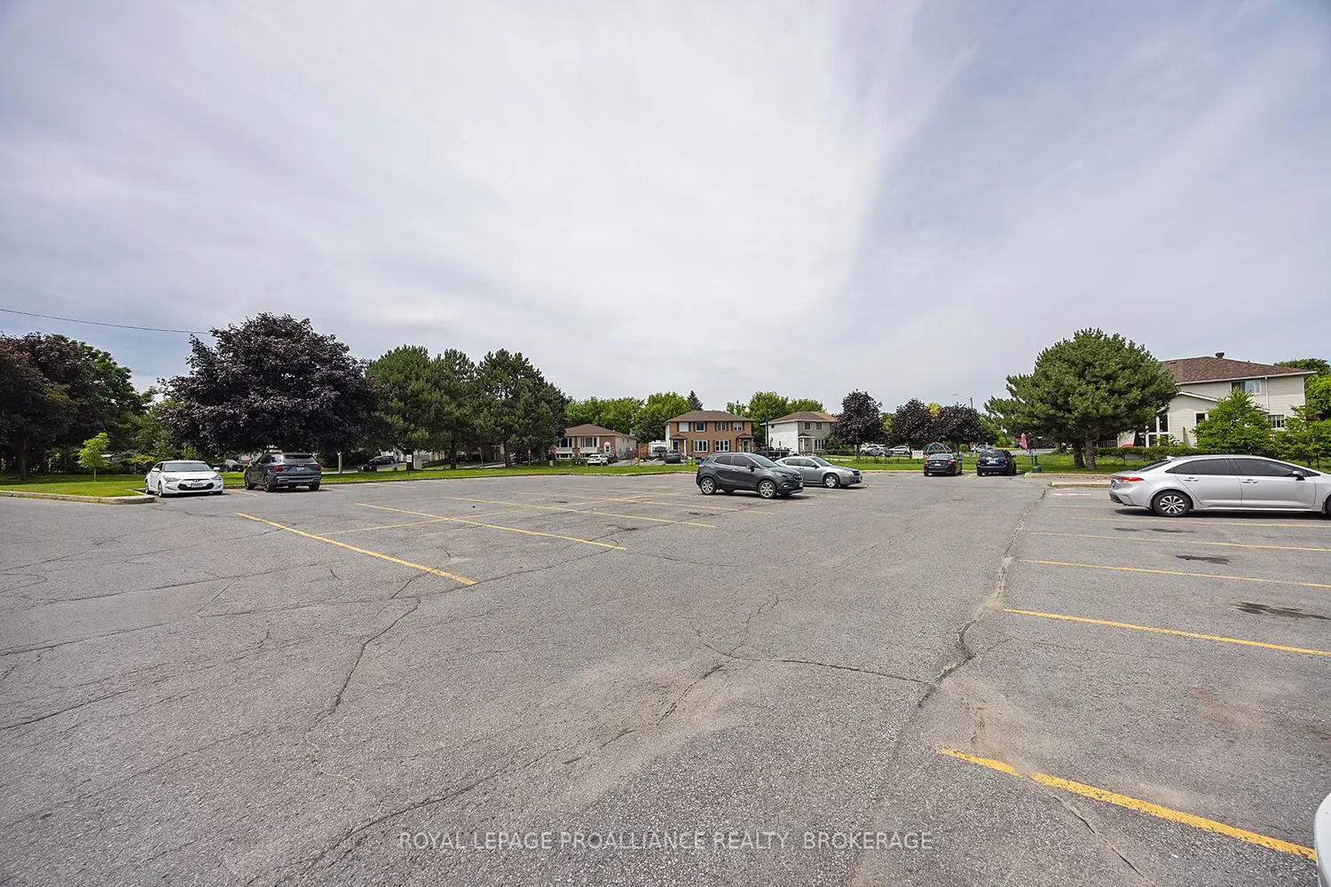 Additional image 5 of 580 Armstrong Road 201