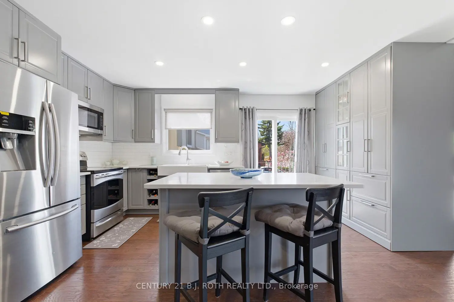Additional image 10 of 4113 Taffey Crescent