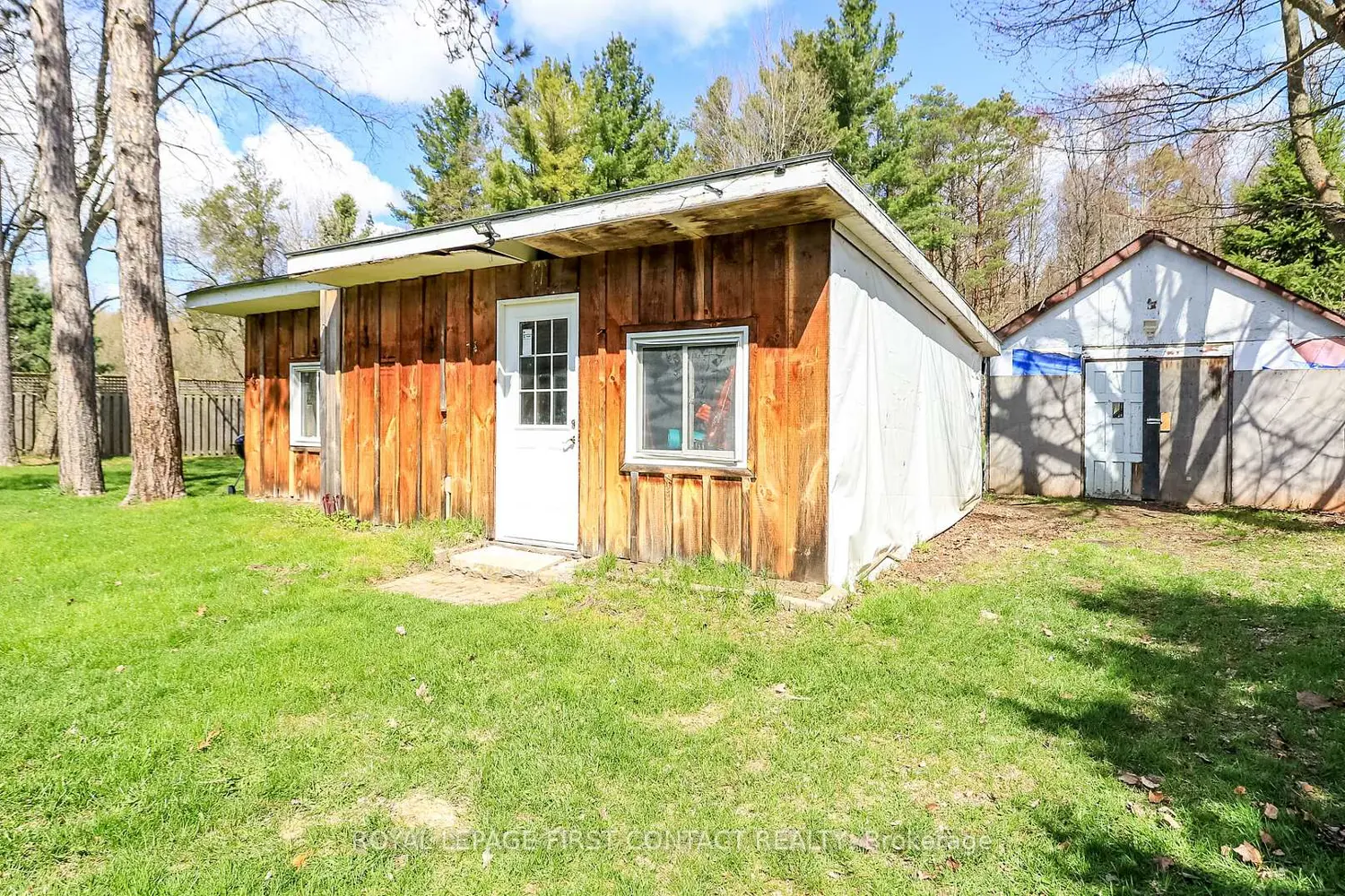 8332 Main Street photo 4