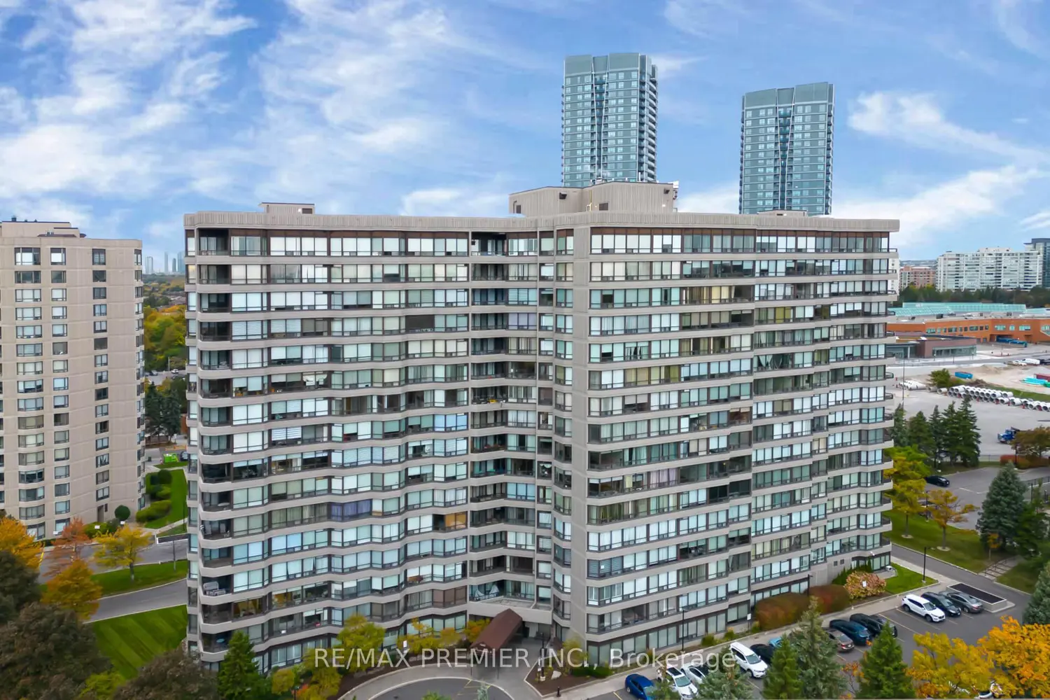 Additional image 2 of 7440 Bathurst Street 1614