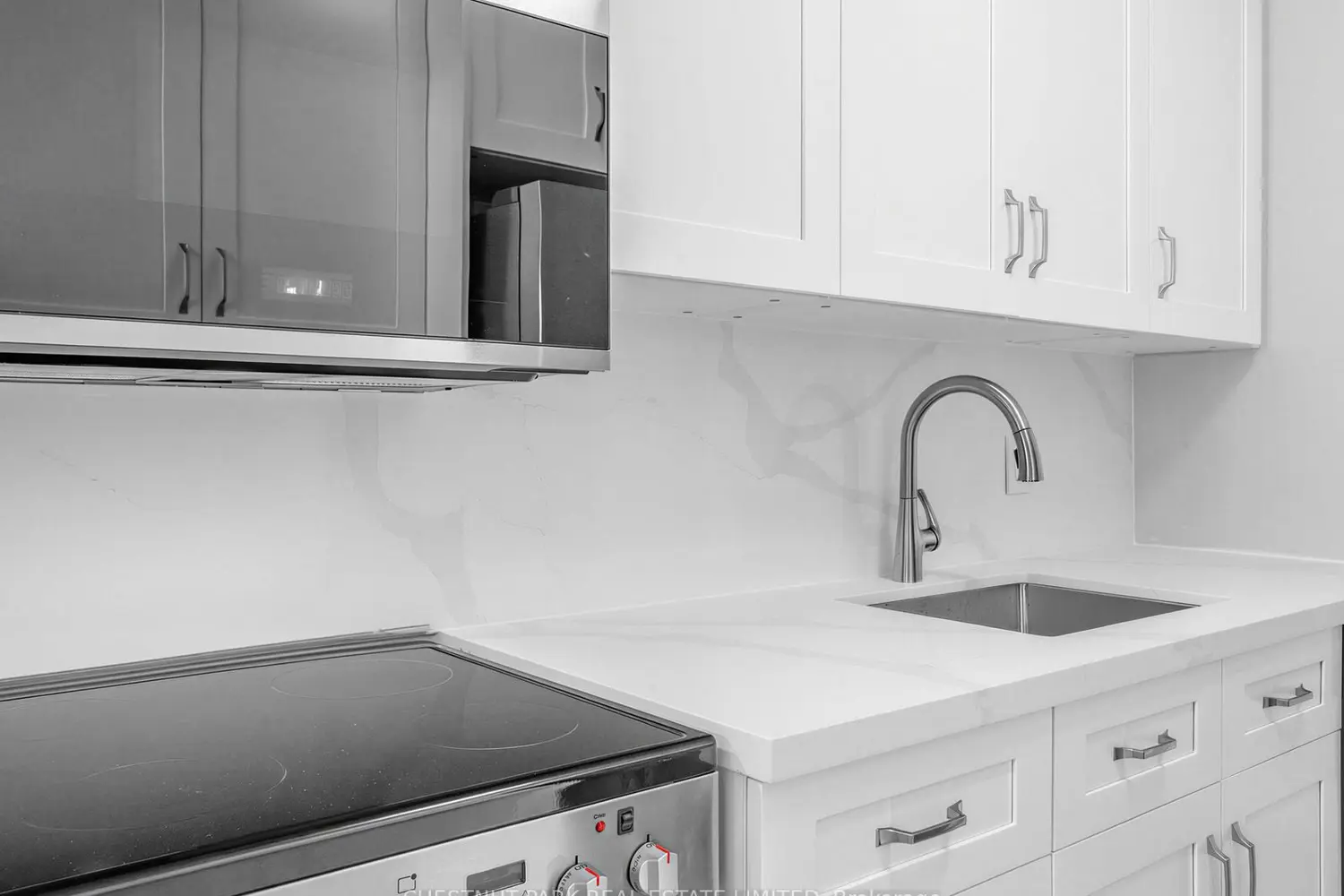 Additional image 7 of 2 Ridelle Avenue 404