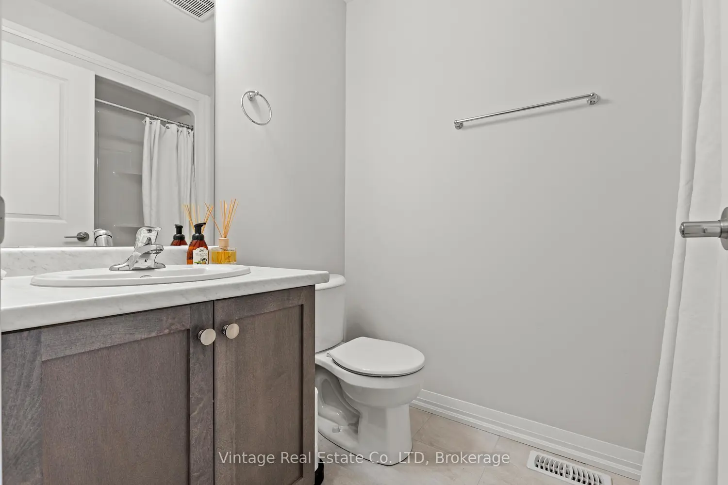 Additional image 18 of 46 Samuel Avenue