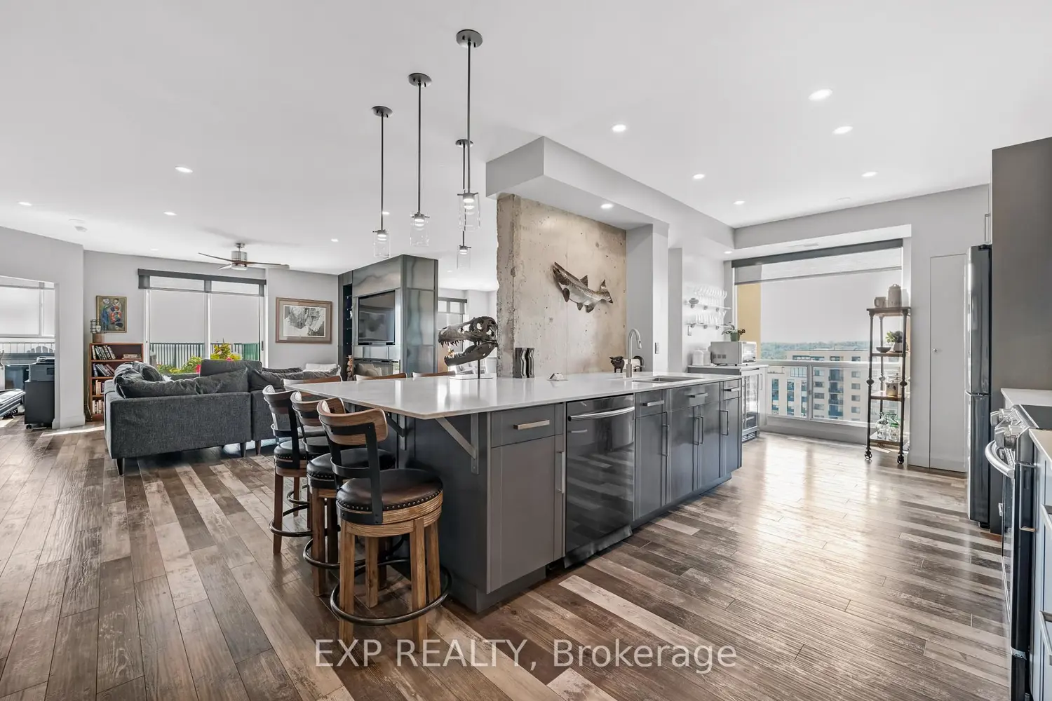 65 Ellen Street 1502