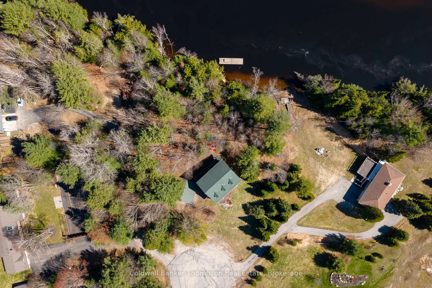 Additional image 20 of 48 Shellwood Shores Avenue