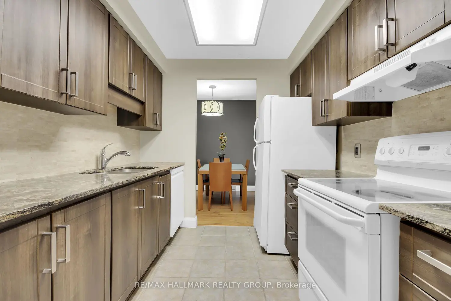 Additional image 16 of 470 Laurier Avenue 503