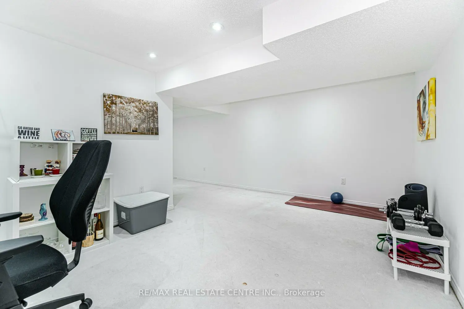 Additional image 18 of 1591 South Parade Court 45