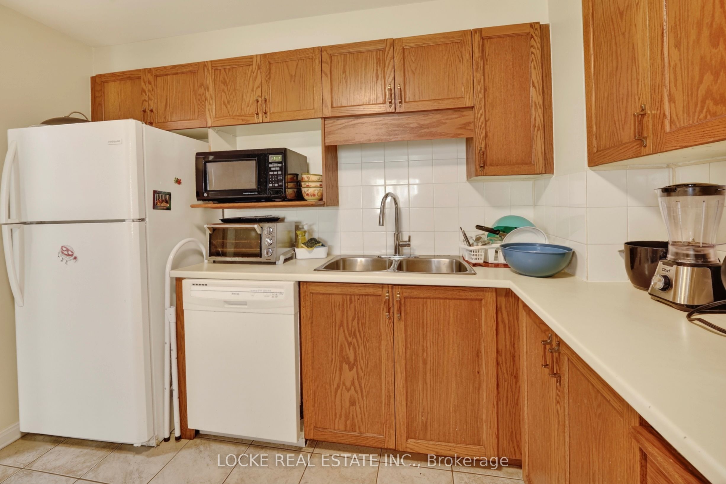 Additional image 6 of 1824 Summerfields Crescent, Ottawa, ON, K1C 7B8