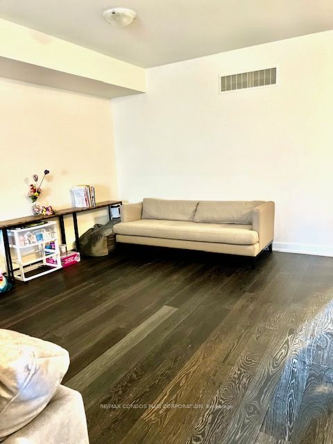 Additional image 4 of 5-39 John Perkins Bull Drive, Toronto, ON, M3K 0B2