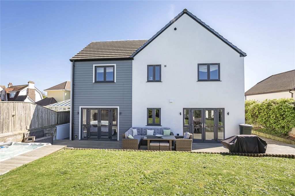 Additional image 37 of 5 bed detached house to rentDartmouth Road, Paignton, Devon TQ4