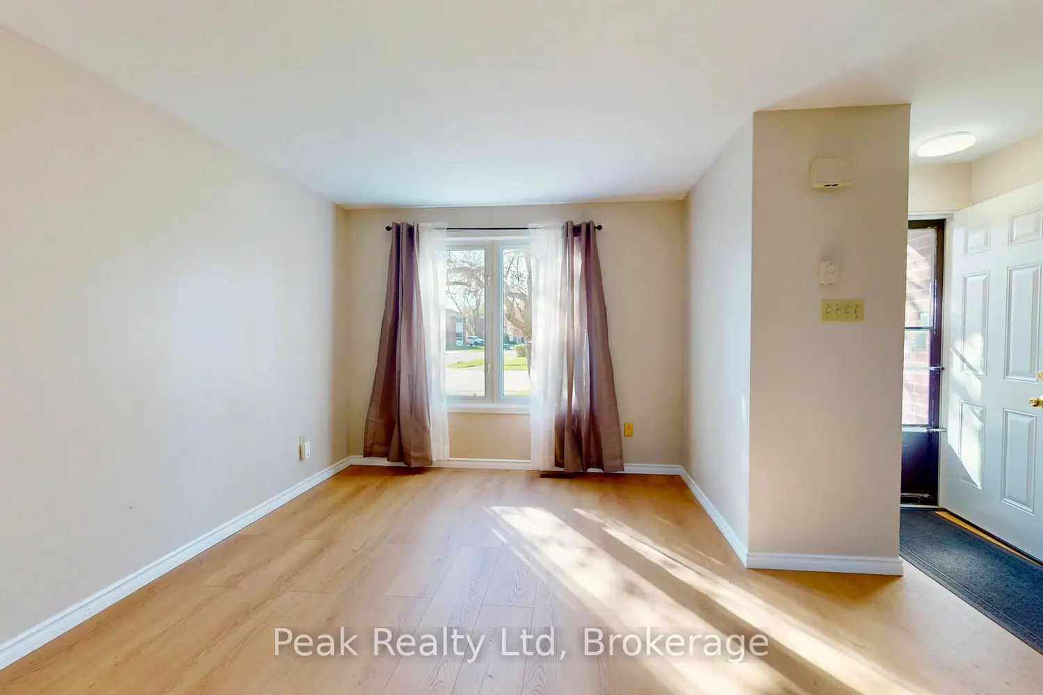 Additional image 6 of 122 Keats Drive