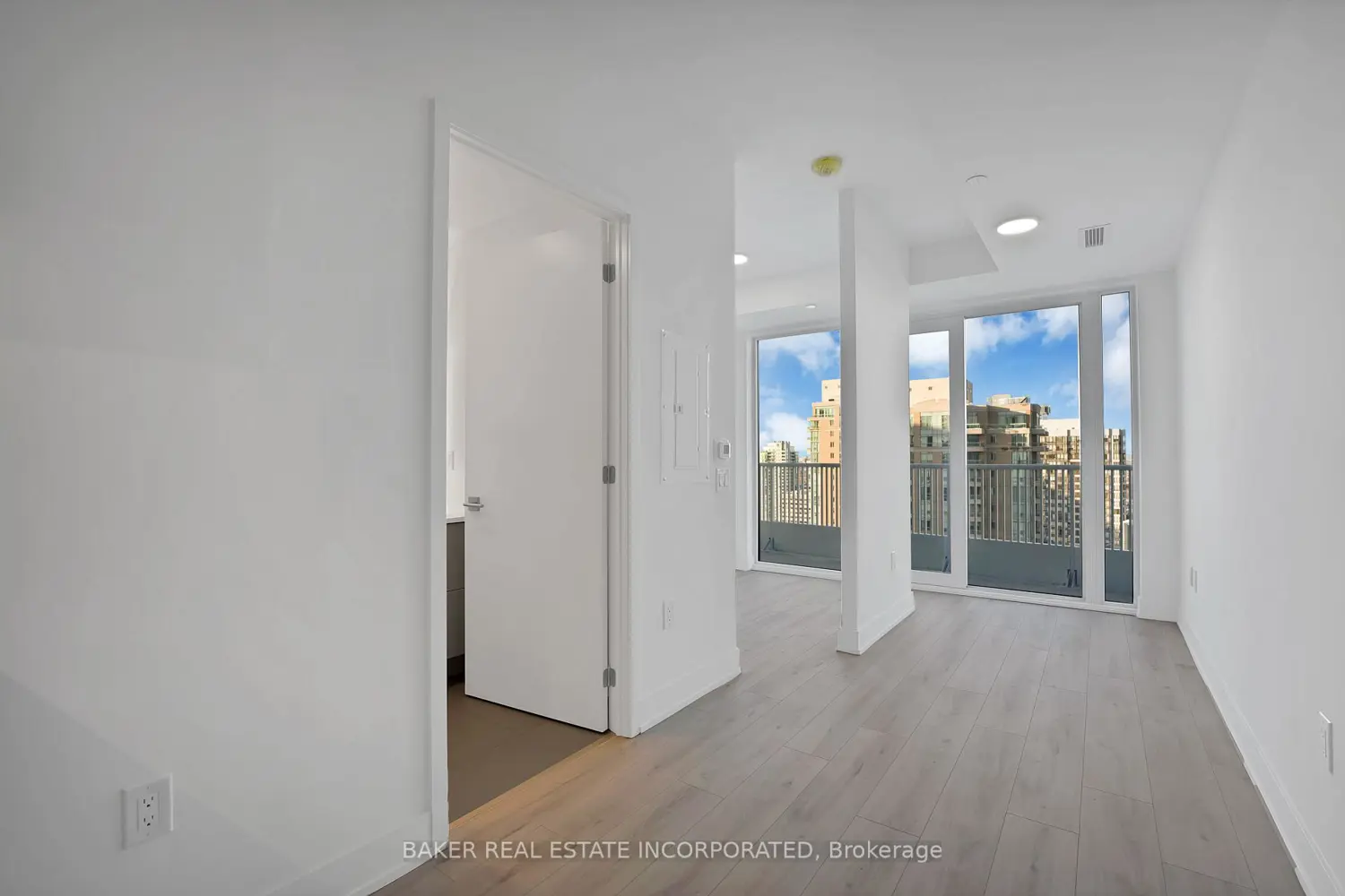 Additional image 8 of 36 Olive Avenue 2103