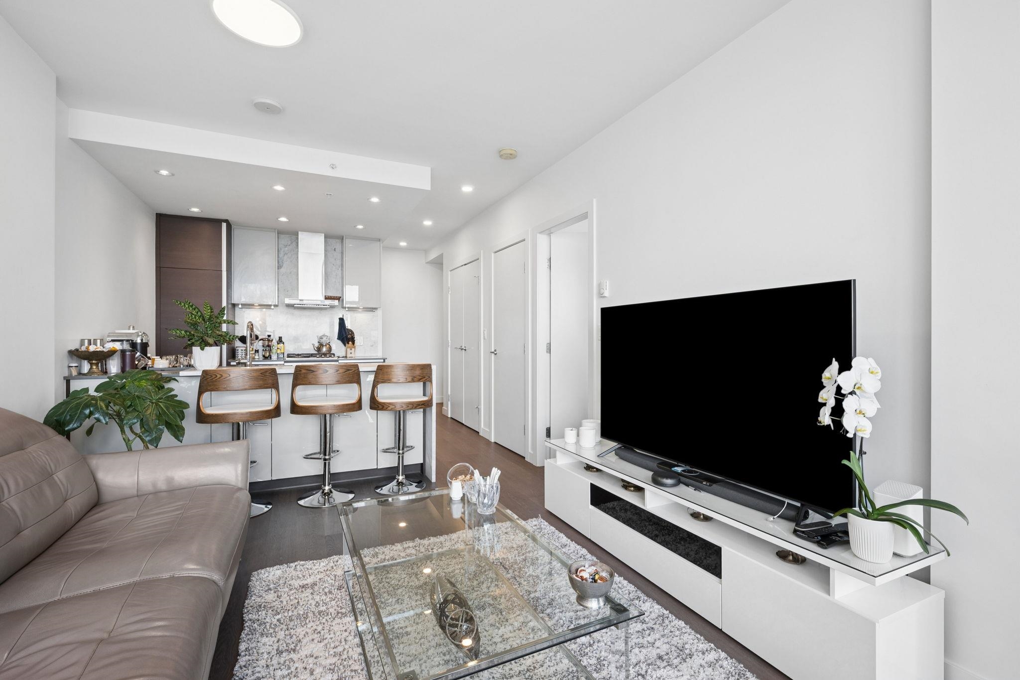 Additional image 4 of 3807-4670 Assembly Way, Burnaby, BC, V5H 0H3