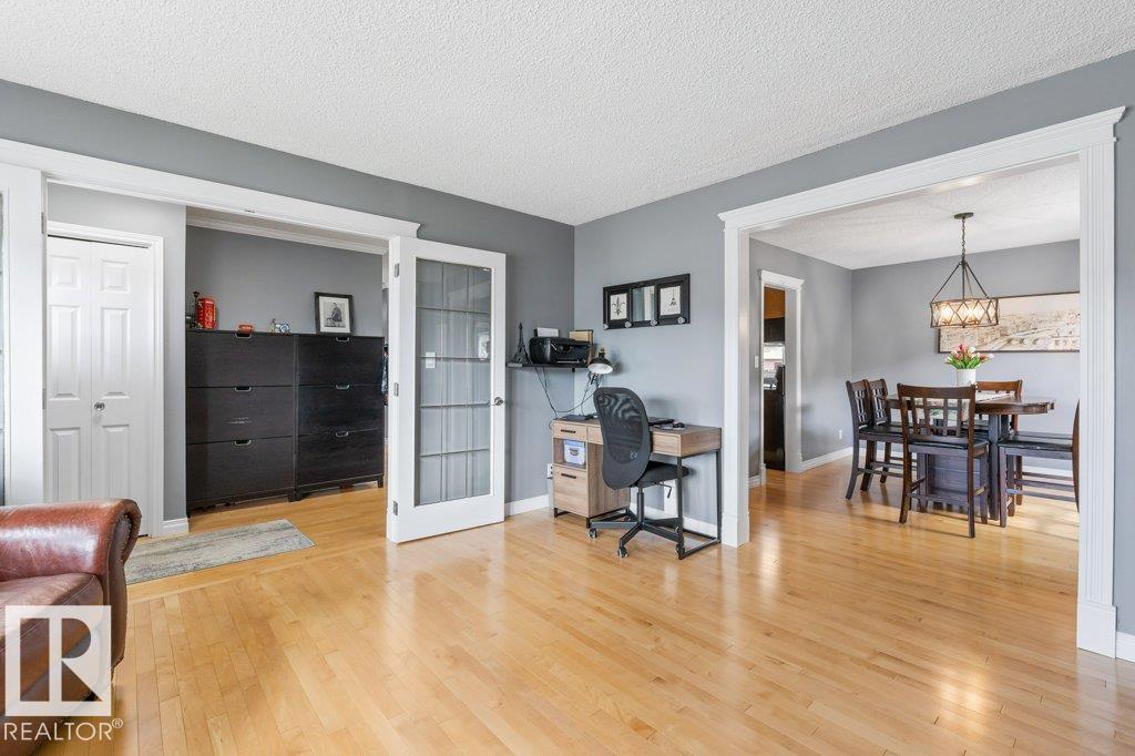 Additional image 3 of 17115 92 Street NW, Edmonton, AB, T5Z2N1