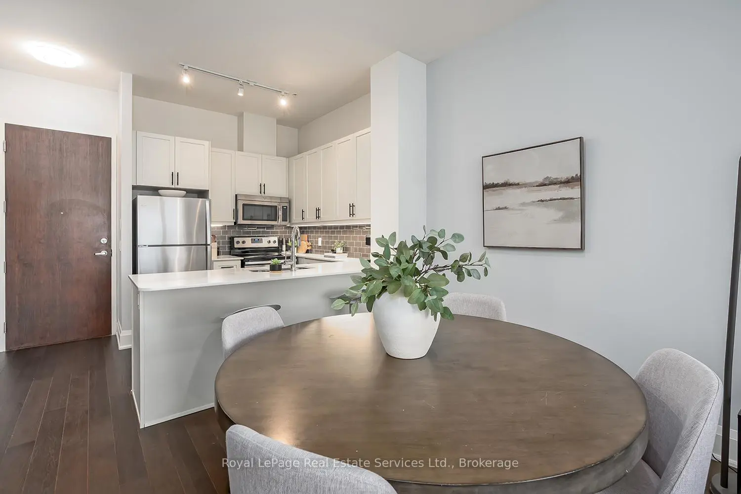 Additional image 3 of 2480 Prince Michael Drive 121