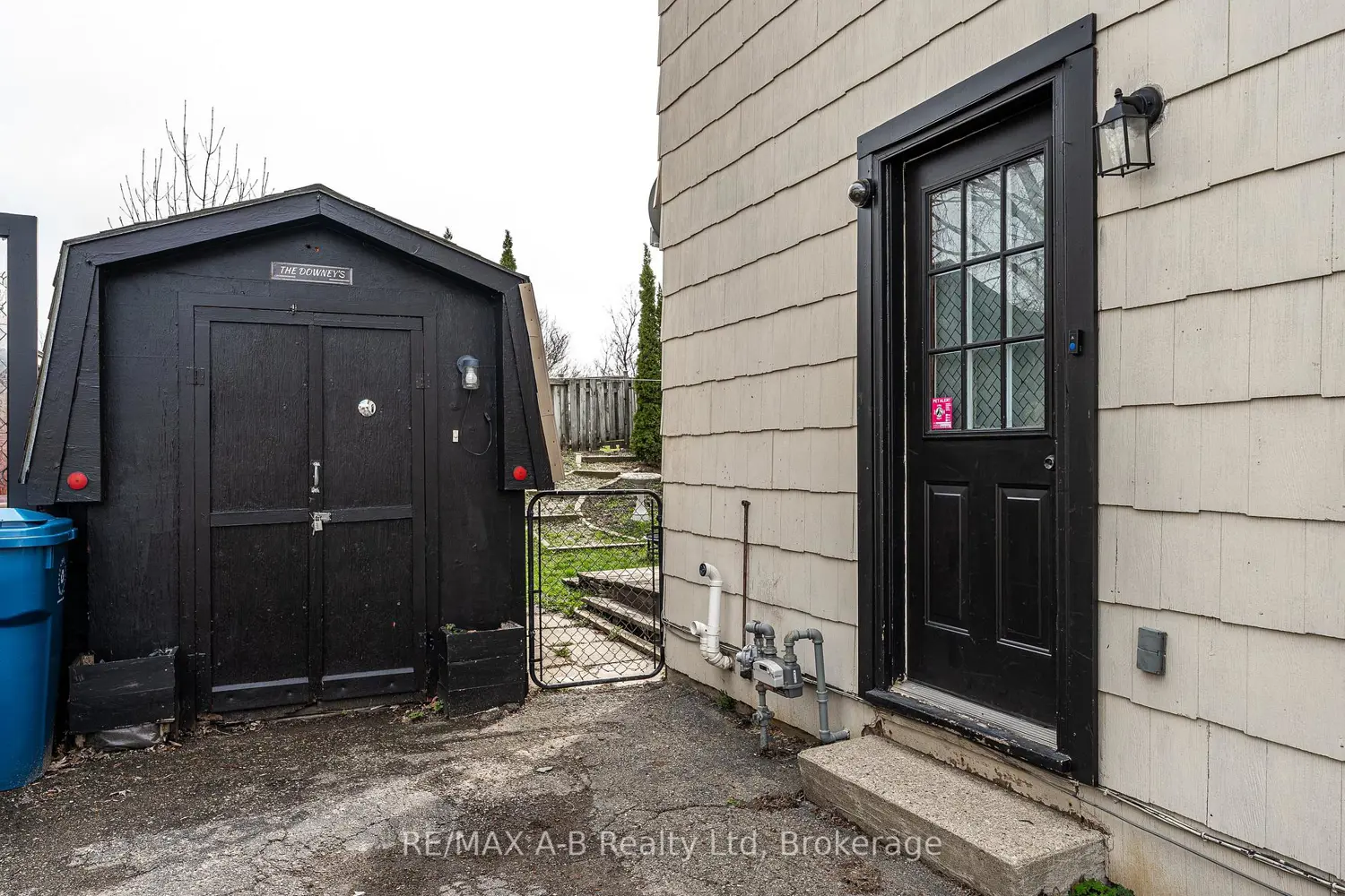 Additional image 17 of 651 Devon Street